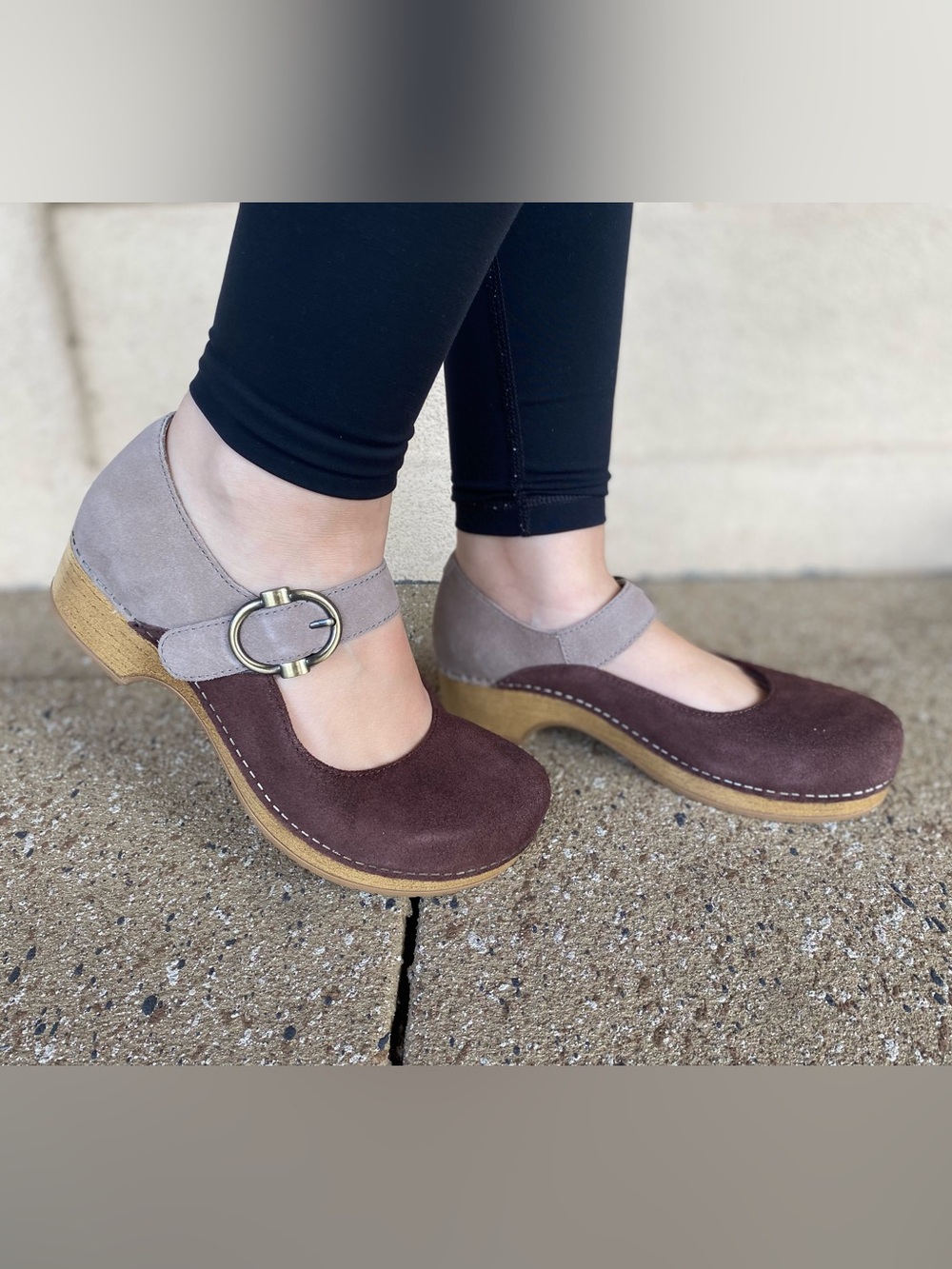 Dansko - Bonny Chocolate/Taupe - Multiple Sizes (NEW W/ TAGS)